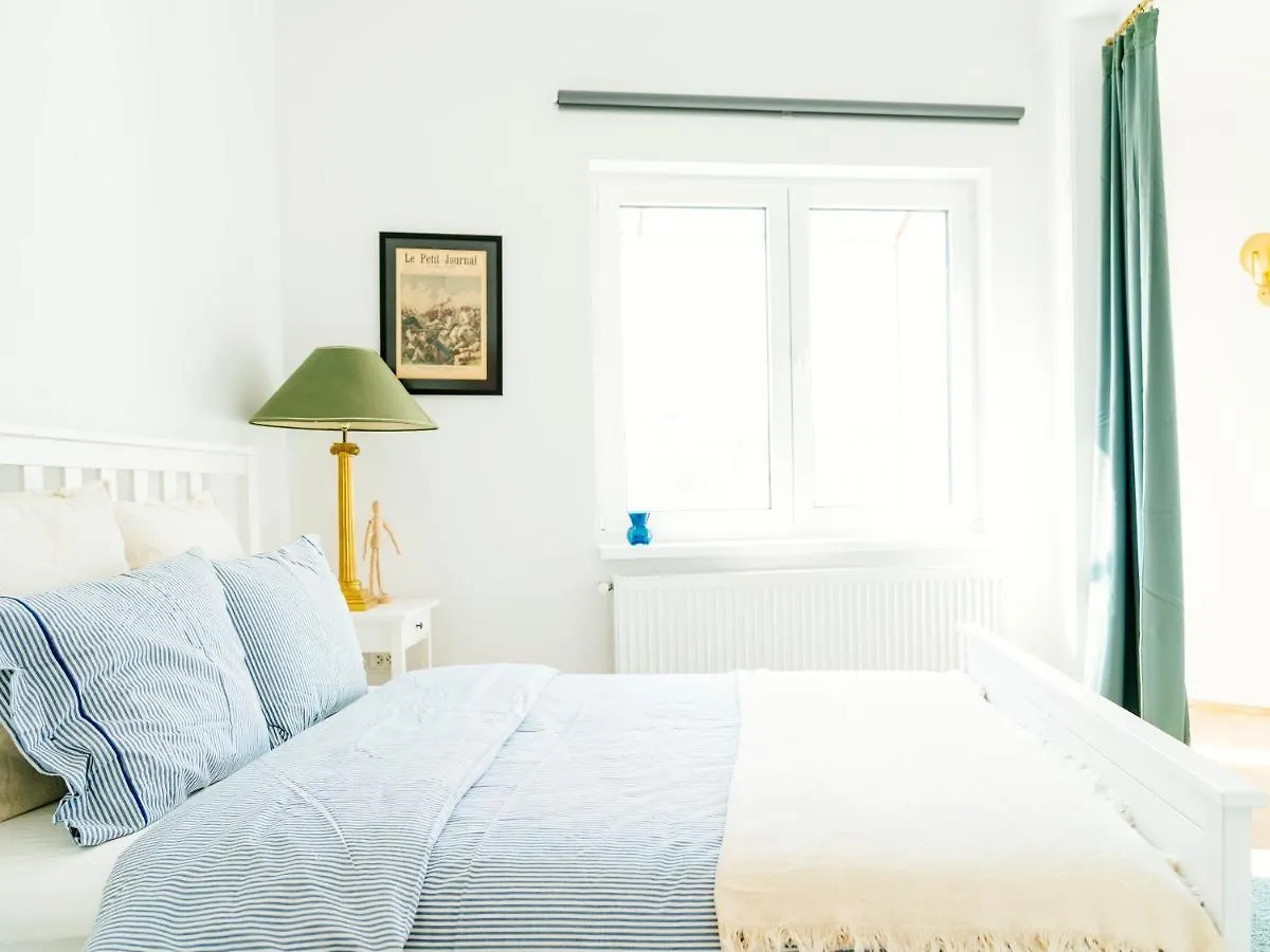 City Retro Studio In The Middle Of Old Town Bucureşti